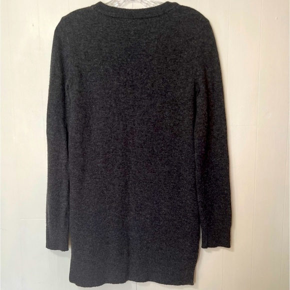 GAP Maternity Gray Bright Multi Color block Heart Crewneck Cozy Sweater XS - Picture 9 of 10